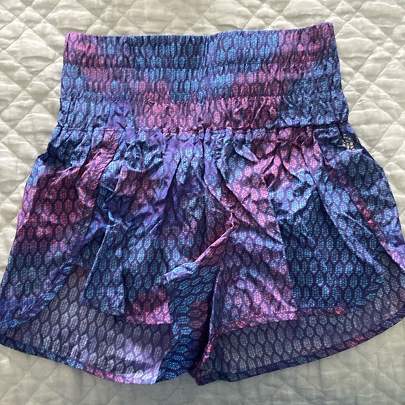Free people movement shorts - Picture 1 of 2